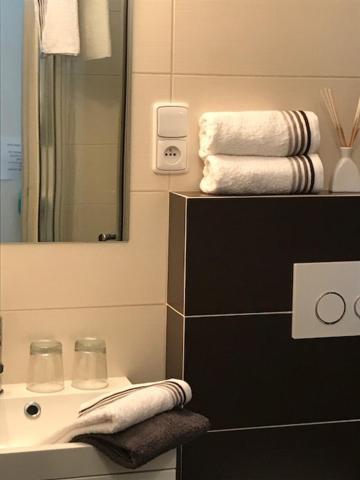 Apartman Innova Злин Экстерьер фото